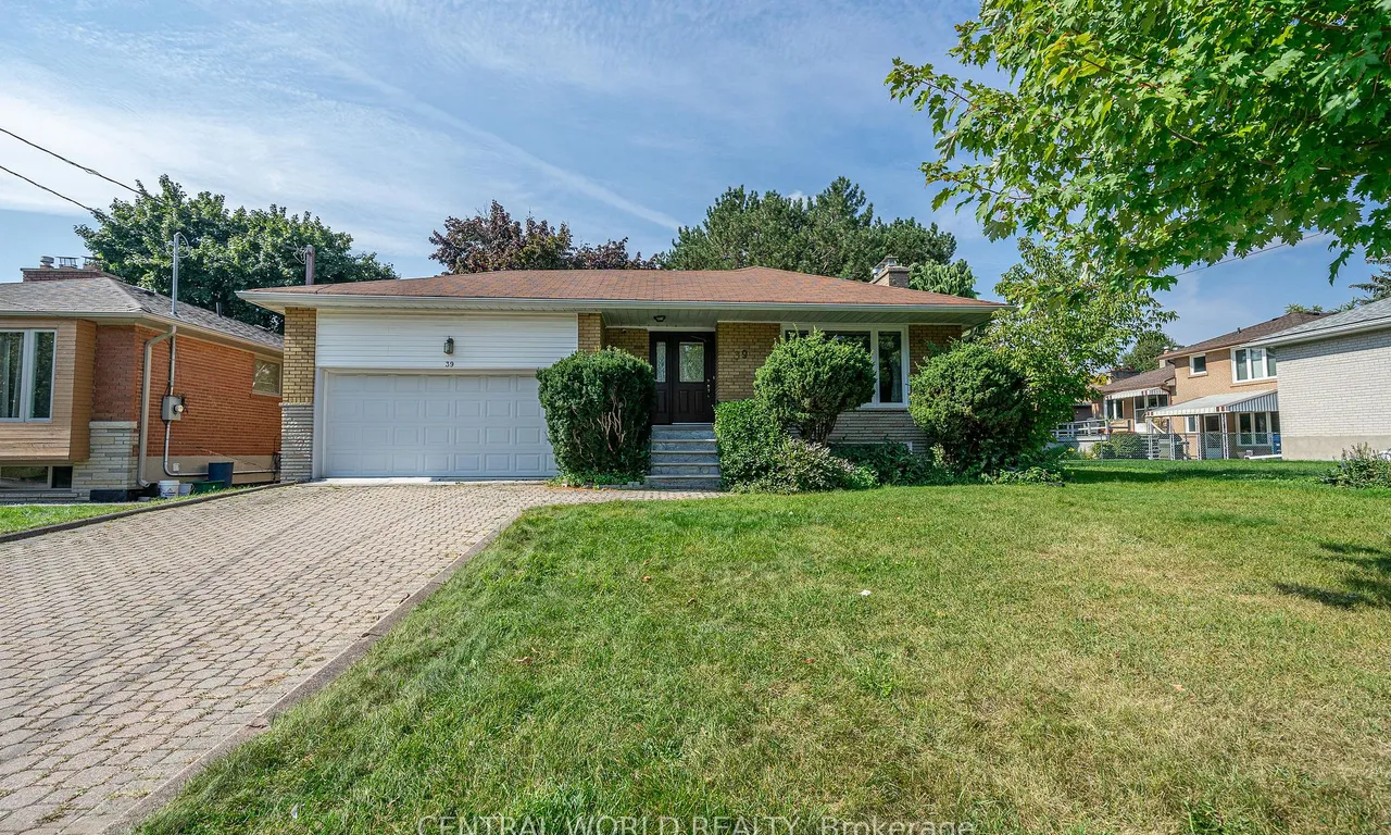 39 Bathford Cres, Toronto, ON M2J 2S3