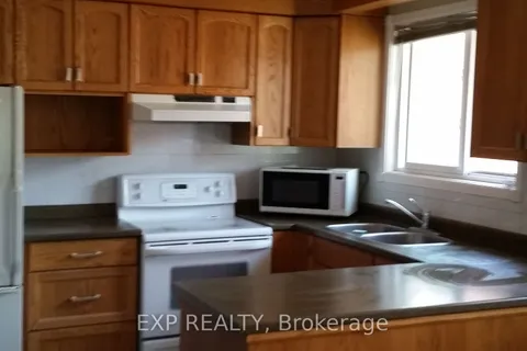 114 Mintwood Dr, Toronto, ON M2M 3A8