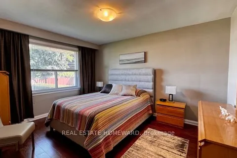 12 Kenewen Crt, Toronto, ON M4A 1R8
