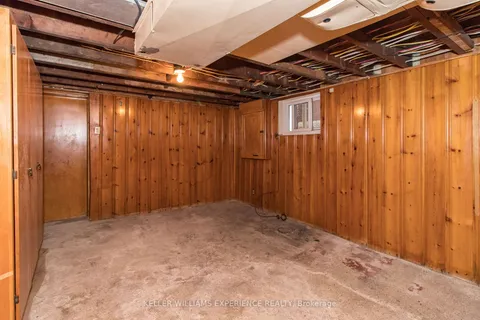 290 Arlington Ave, Toronto, ON M6C 2Z7