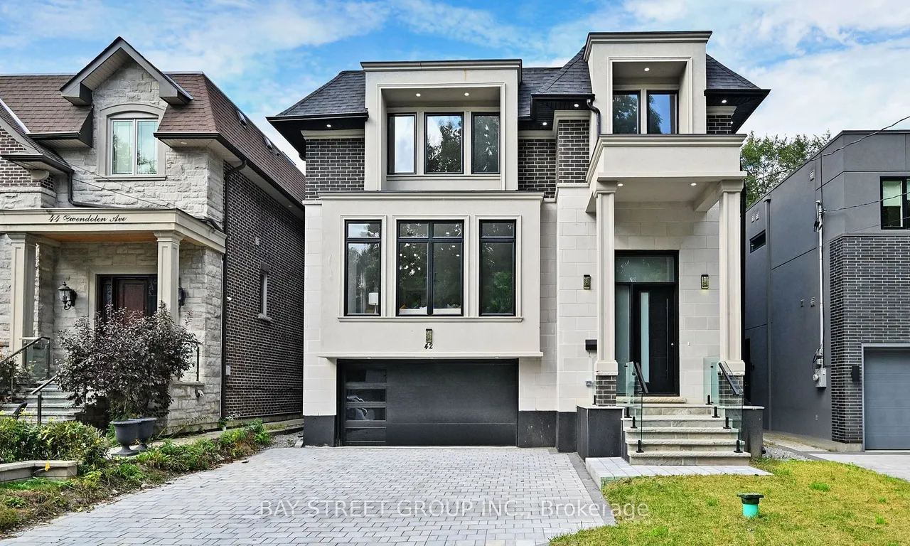 42 Gwendolen Ave, Toronto, ON M2N 1A2