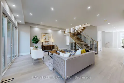 42 Gwendolen Ave, Toronto, ON M2N 1A2