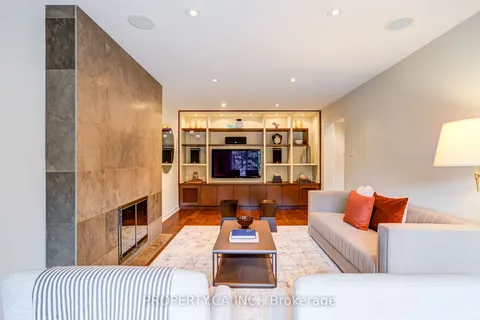 13 Mistflower Rd, Toronto, ON M2H 3G8