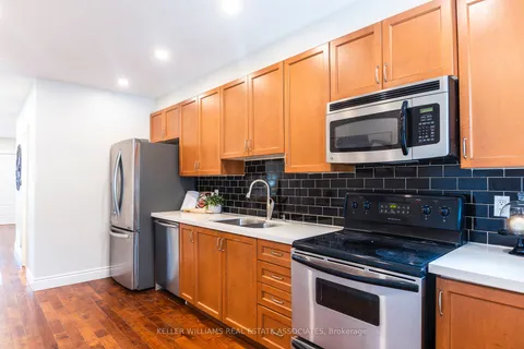 485 Lauder Ave, Toronto, ON M6E 3J3