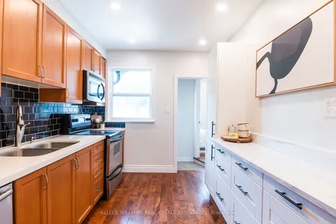 485 Lauder Ave, Toronto, ON M6E 3J3