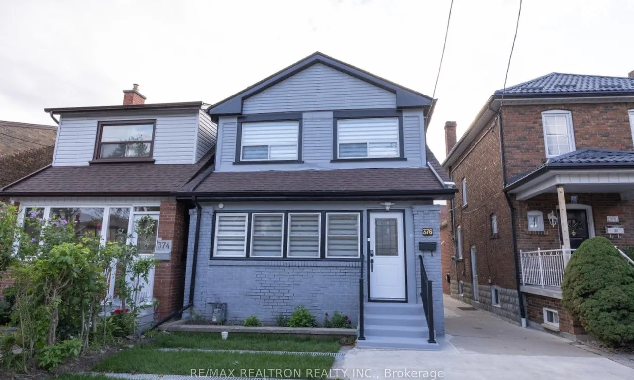 376 Northcliffe Blvd, Toronto, ON M6E 3L1