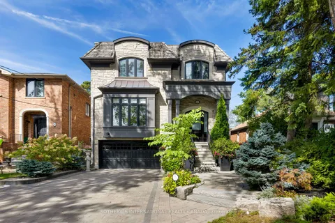 496 Fairlawn Ave, Toronto, ON M5M 1V2