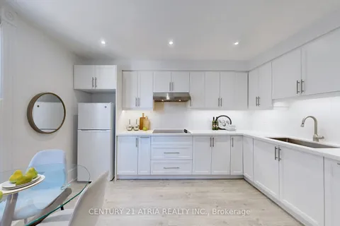 59 Major St, Toronto, ON M5S 2K9