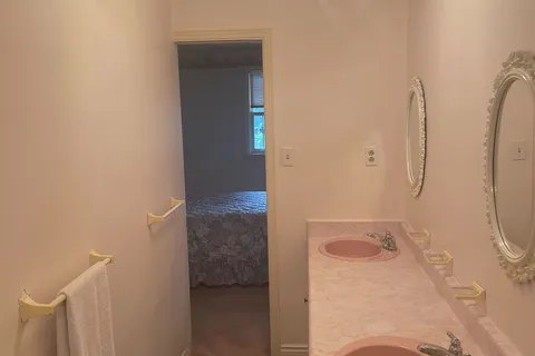212 Roywood Dr, Toronto, ON M3A 2E6