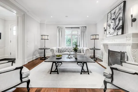 128 Rochester Ave, Toronto, ON M4N 1P1