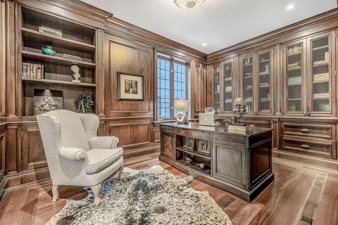 128 Rochester Ave, Toronto, ON M4N 1P1