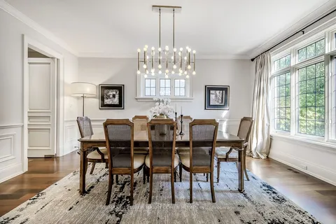 128 Rochester Ave, Toronto, ON M4N 1P1