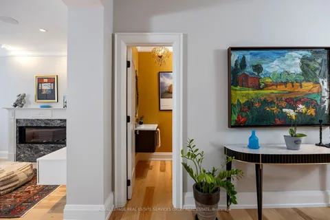 26 Mcmaster Ave, Toronto, ON M4V 1A9