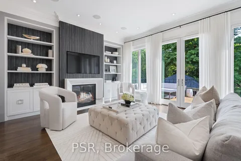 39B Oriole Rd, Toronto, ON M4V 2E6