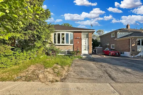 9 Rameau Dr, Toronto, ON M2H 1T2