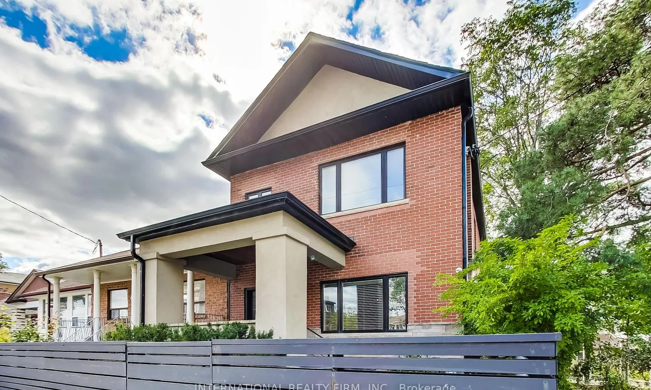 480 Vaughan Rd, Toronto, ON M6C 2P7