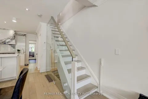 148 Atlas Ave, Toronto, ON M6C 3P5