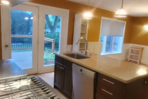 93 Stuart Ave, Toronto, ON M2N 1B5