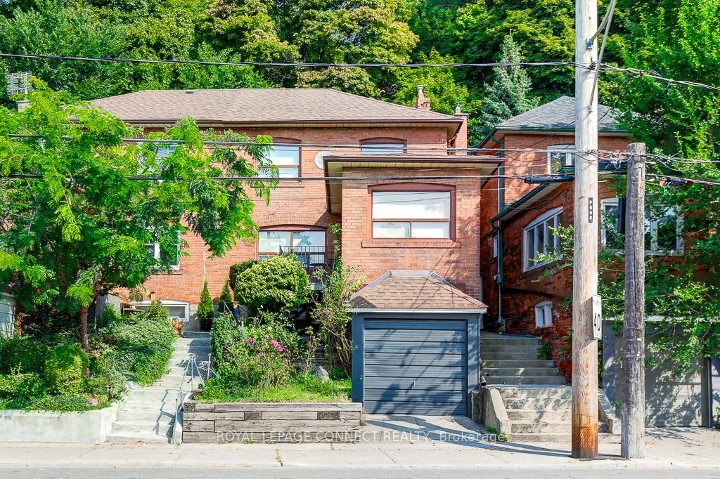660 Davenport Rd, Toronto, ON M5R 1K9