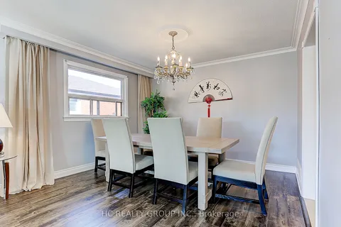 14 Bowhill Cres, Toronto, ON M2J 3S2