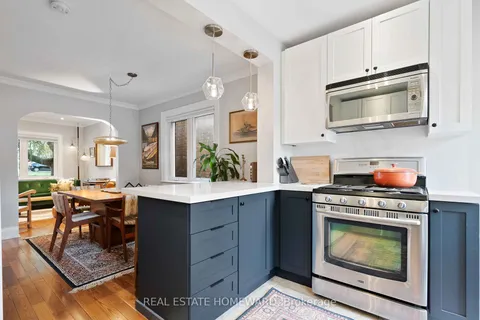 140 Alameda Ave, Toronto, ON M6C 3W9