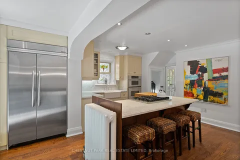 38 Poplar Plains Cres, Toronto, ON M4V 1E8