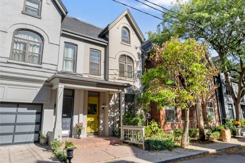 136 Collier St, Toronto, ON M4W 1M3