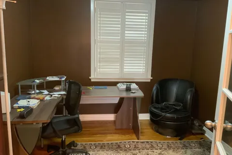 105 Hendon Ave, Toronto, ON M2M 1A6