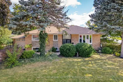 22 Coral Cove Cres, Toronto, ON M3A 1G8