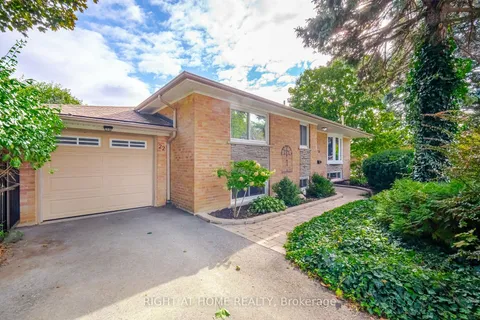 22 Coral Cove Cres, Toronto, ON M3A 1G8