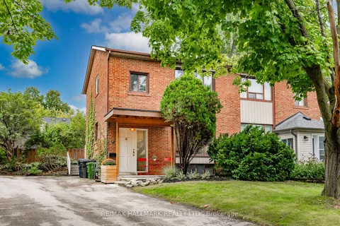 7 Veery Pl, Toronto, ON M3C 2C9