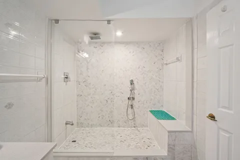 120 Laurentide Dr, Toronto, ON M3A 3E5