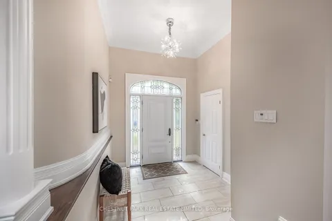 52 Strathgowan Ave, Toronto, ON M4N 1B9