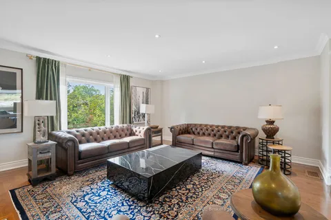 162 Banff Rd, Toronto, ON M4P 2P7