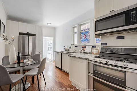 61 Muir Ave, Toronto, ON M6H 1E9