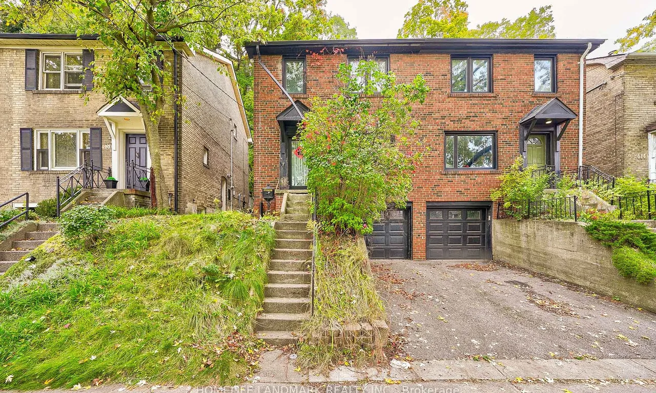 418 Davenport Rd, Toronto, ON M4V 1B5