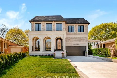 150 Holcolm Rd, Toronto, ON M2N 2E2