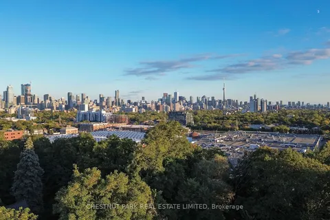 6C Wychwood Park, Toronto, ON M6G 2V5