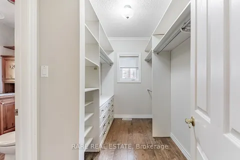 70 Don River Blvd, Toronto, ON M2N 2M9