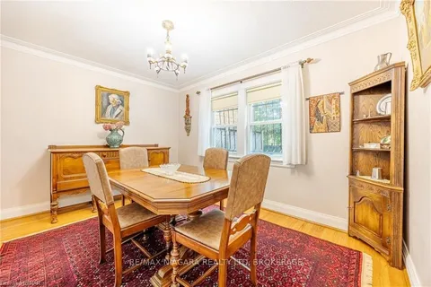 333 GLENGARRY Ave, Toronto, ON M5M 1E5