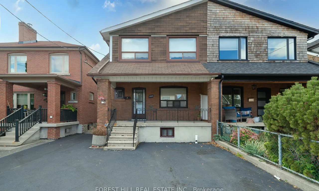 308 Glenholme Ave, Toronto, ON M6E 3C8