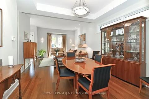 8 Brynhurst Crt, Toronto, ON M4P 2K1