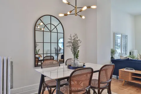 130 Lindsey Ave, Toronto, ON M6H 1E6