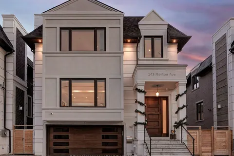 145 Norton Ave, Toronto, ON M2N 4A7