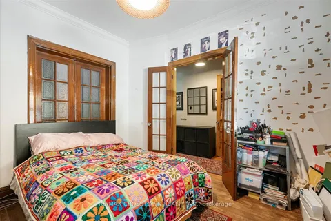 24 Margueretta St, Toronto, ON M6K 2P4