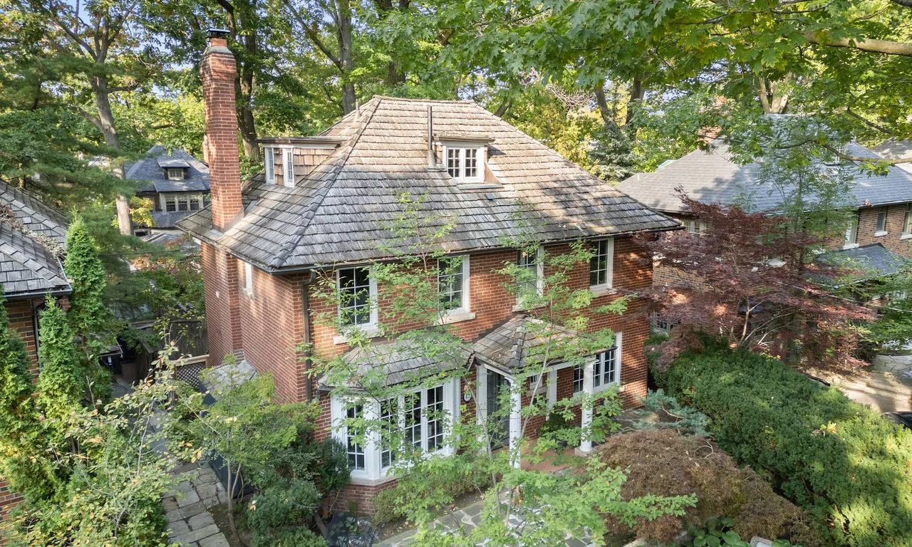 42 Old Bridle Path, Toronto, ON M4T 1A7