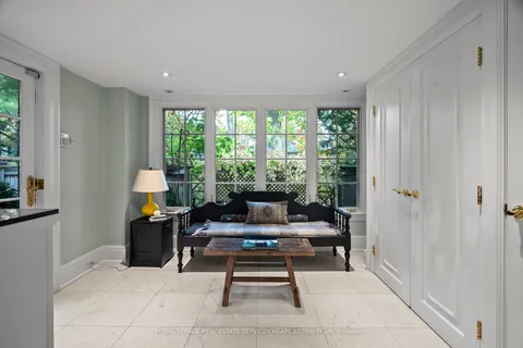 42 Old Bridle Path, Toronto, ON M4T 1A7