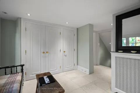 42 Old Bridle Path, Toronto, ON M4T 1A7
