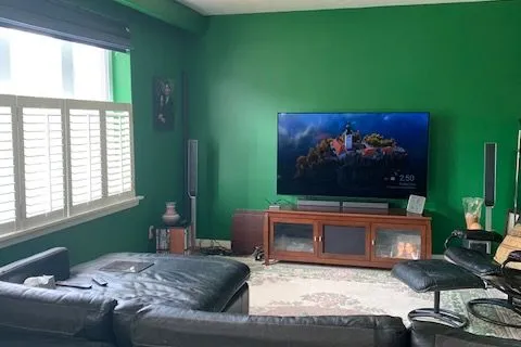 257 PATRICIA Avenue, ON M2M 1J7