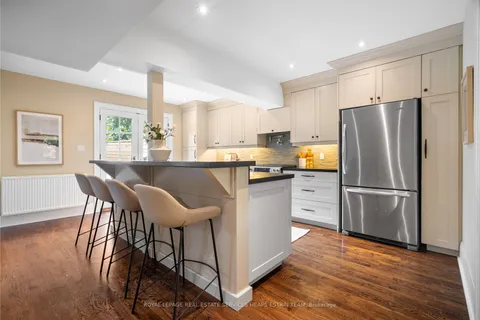 166 Hudson Dr, Toronto, ON M4T 2K6